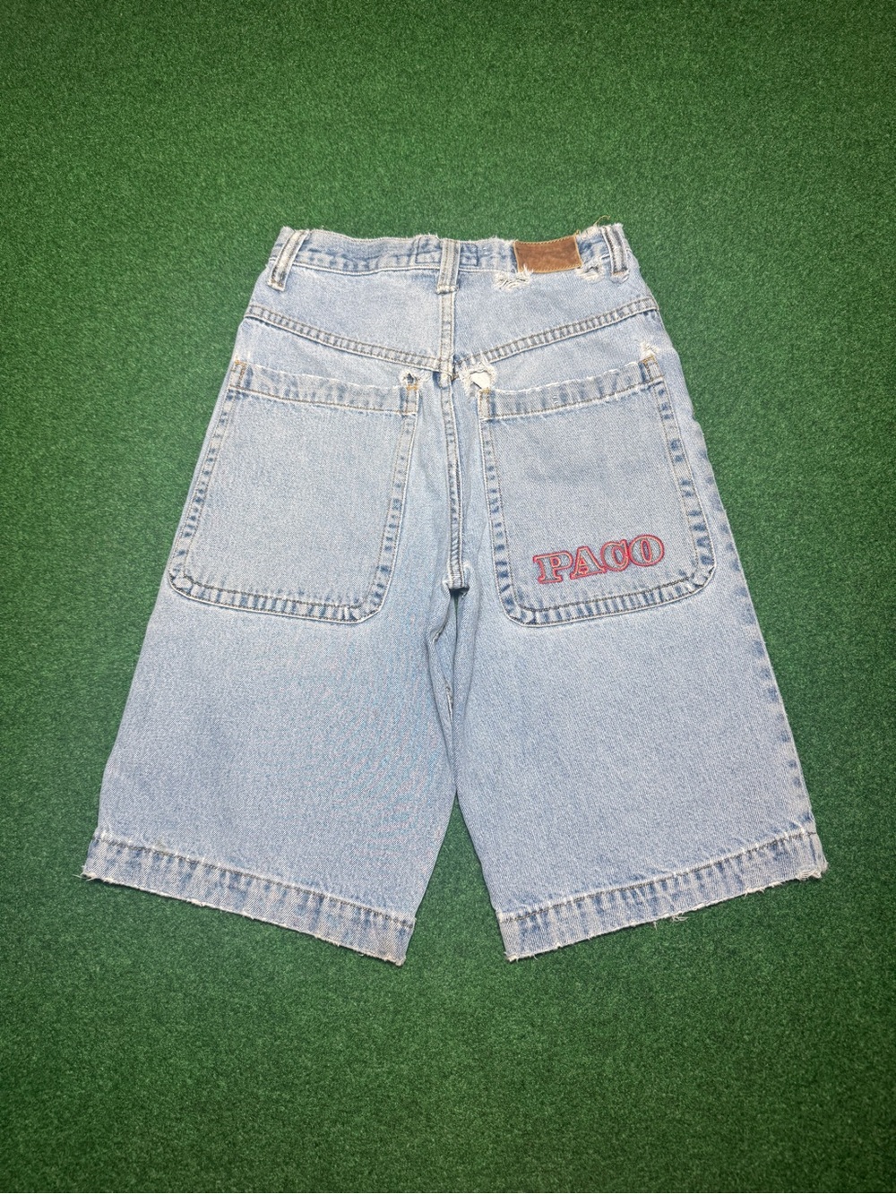 Paco Vintage Denim Shorts 27 Waist Light Wash Baggy Embroidered 12” Skater Jorts